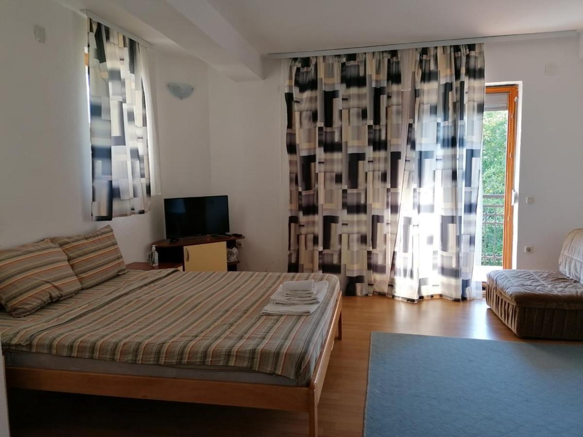 Vila Sara Охрид Экстерьер фото