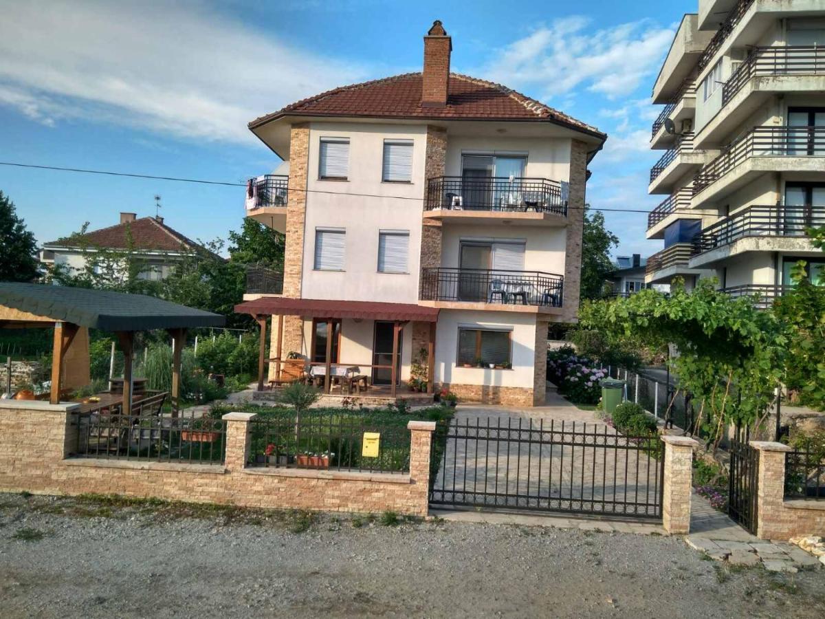 Vila Sara Охрид Экстерьер фото
