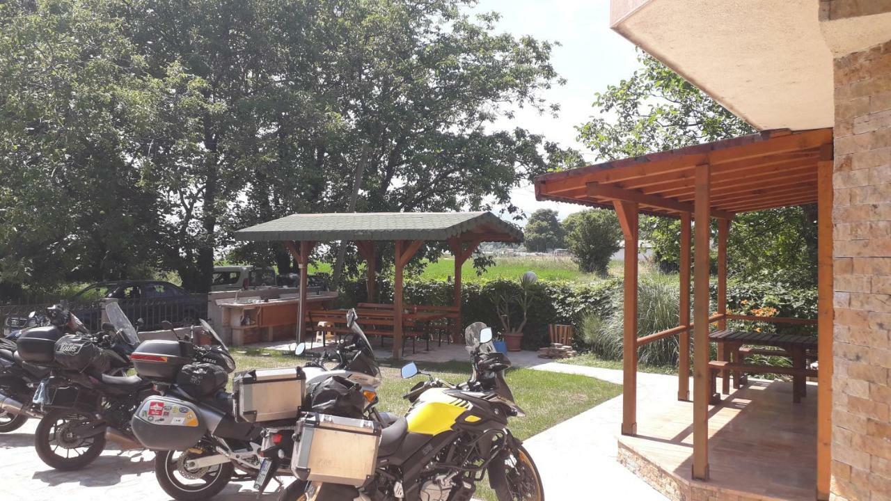 Vila Sara Охрид Экстерьер фото